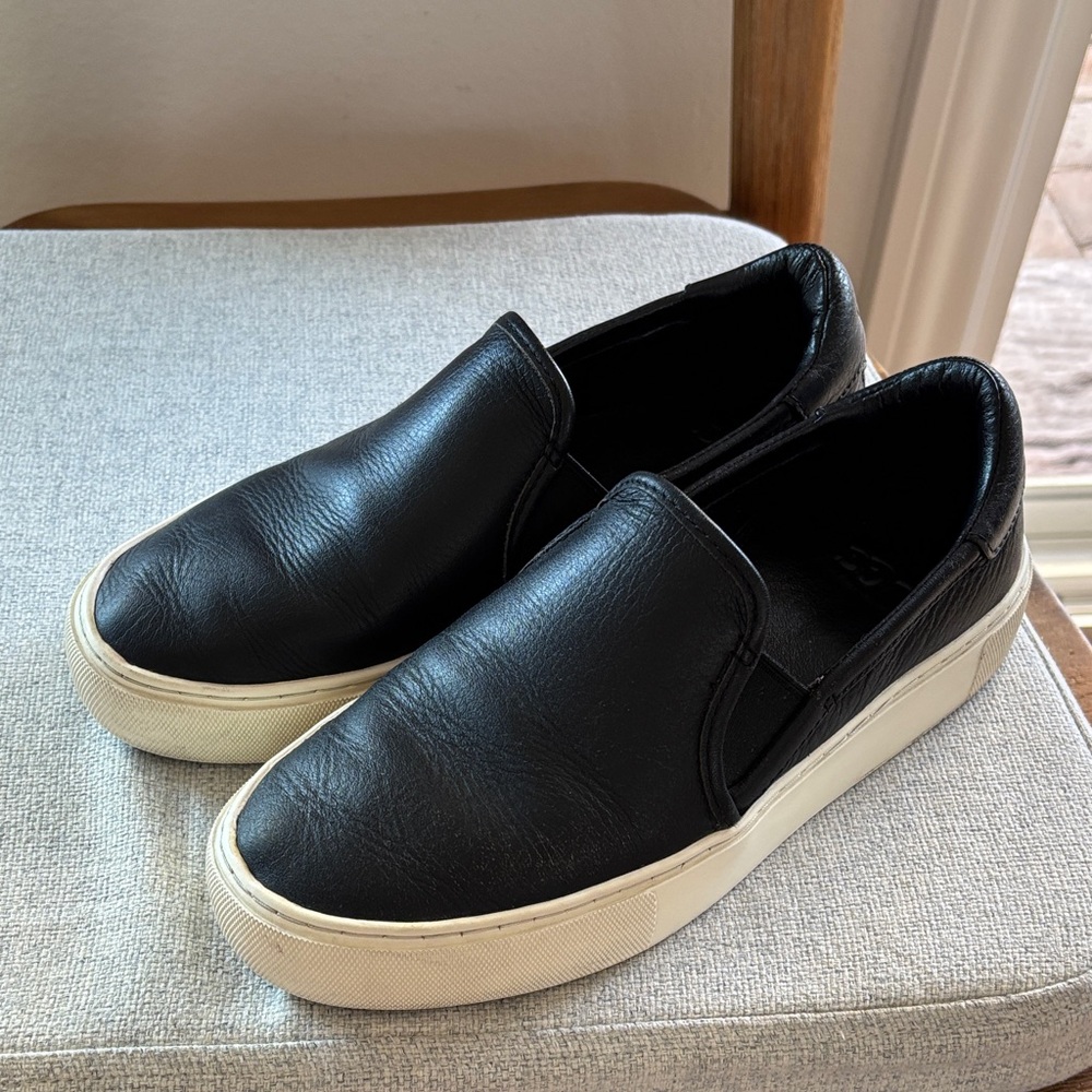 UGG Black Leather Slip-On sneaker